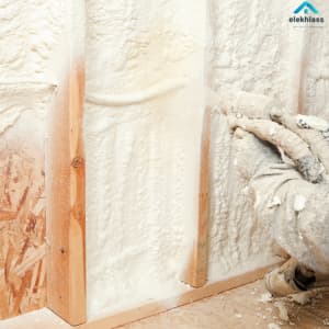 عزل الفوم للأسطح